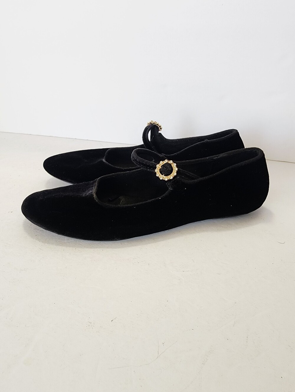Zara Black Velvet Mary Jane Flats with Decorative Gold-Tone Buckle - Picture 3 of 9